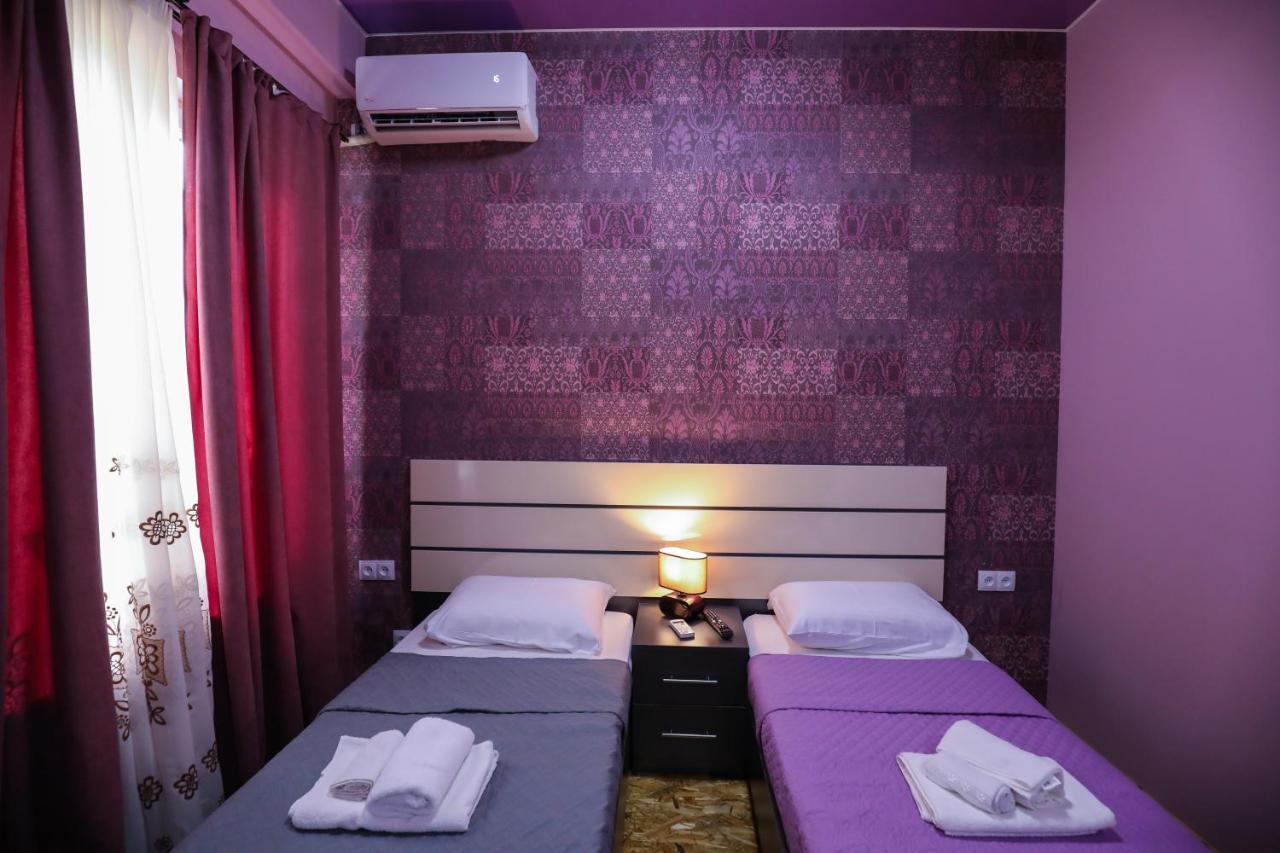 Hotel Sagu クタイシ エクステリア 写真