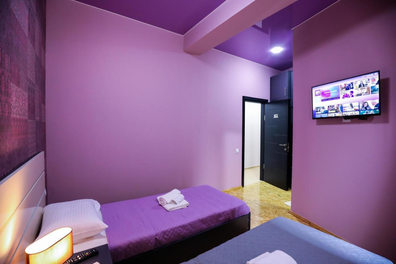 Hotel Sagu クタイシ エクステリア 写真