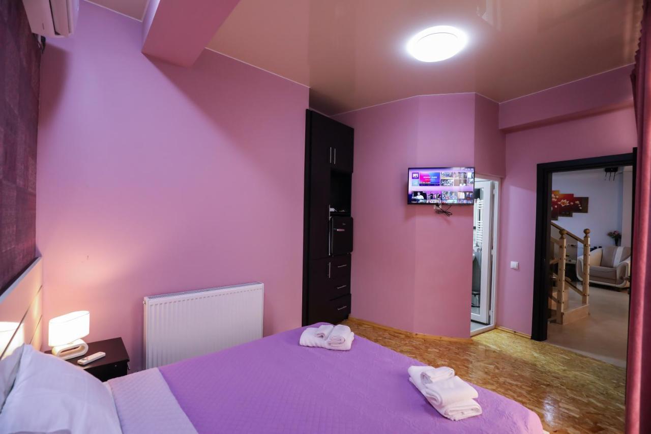 Hotel Sagu クタイシ エクステリア 写真