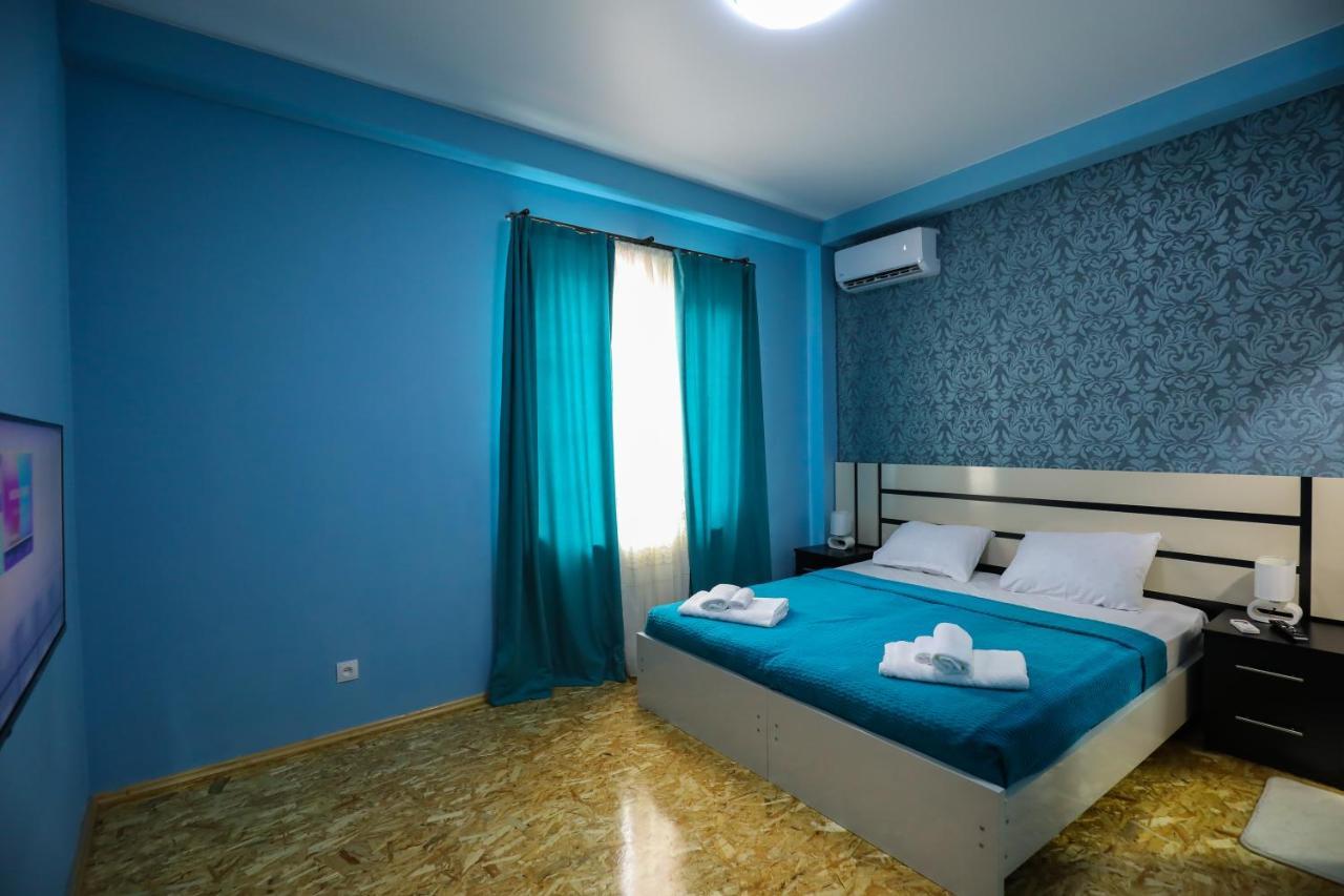 Hotel Sagu クタイシ エクステリア 写真